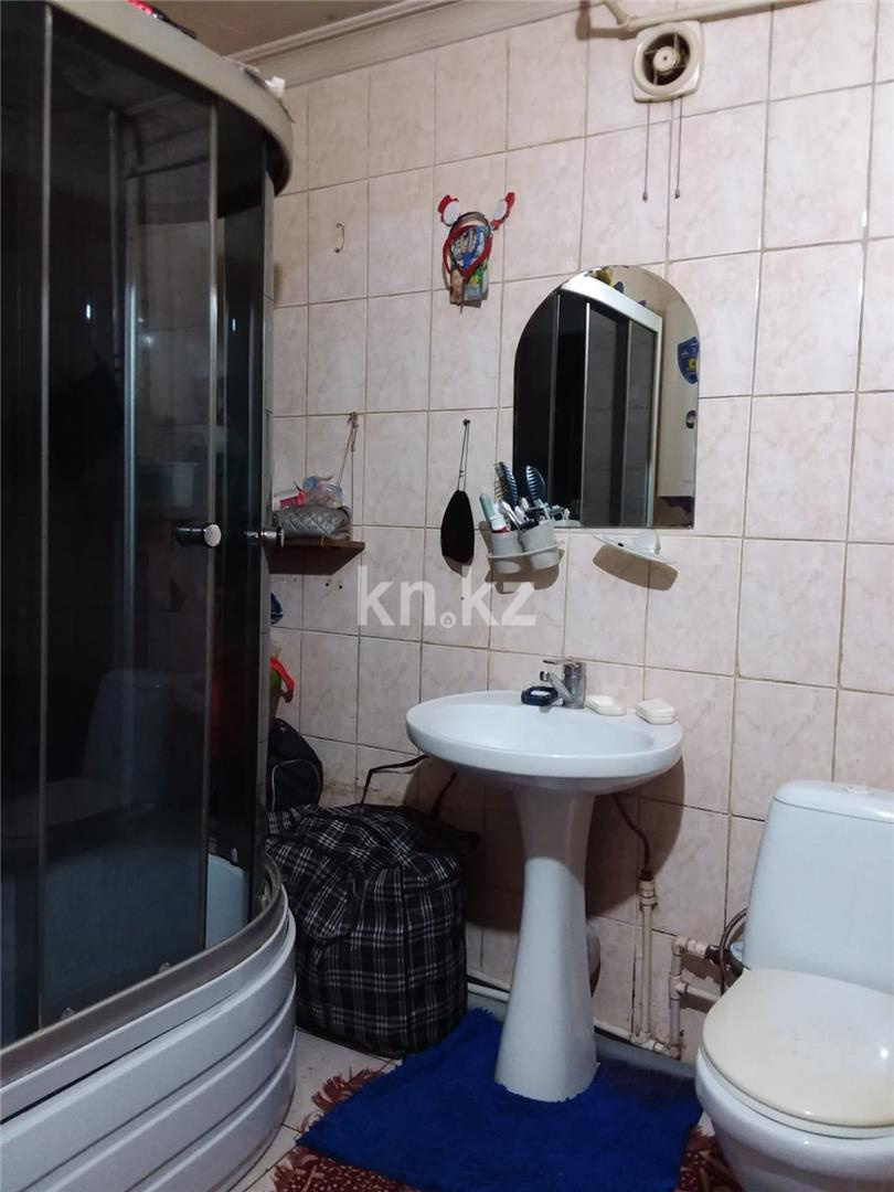 Продажа 3-комнатной квартиры, 56 м², ул. Методическая в Караганде - фото 9