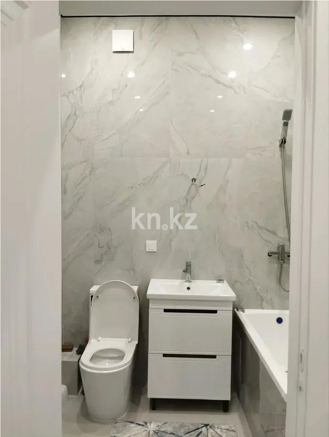 Продажа 1-комнатной квартиры, 39 м², ул. Байтурсынова, дом  20/2 в Астане - фото 3