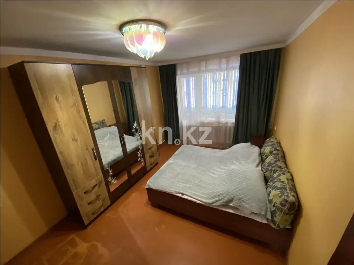 Продажа 2-комнатной квартиры, 48 м², 18 мкр., дом  25 в Караганде - фото 2