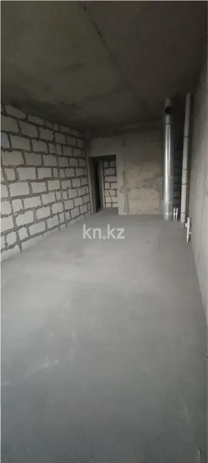 Продажа 1-комнатной квартиры, 29 м², 20 мкр., дом  22 в Алматы - фото 2