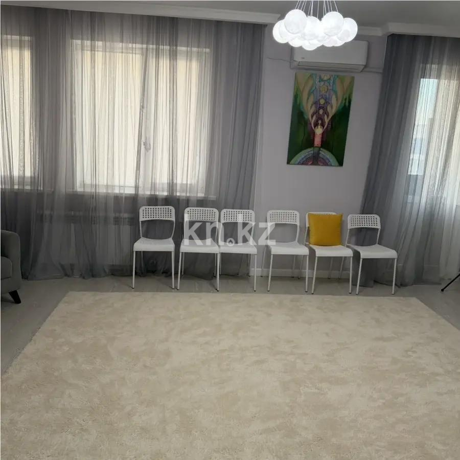 Продажа 1-комнатной квартиры, 42 м² в Астане