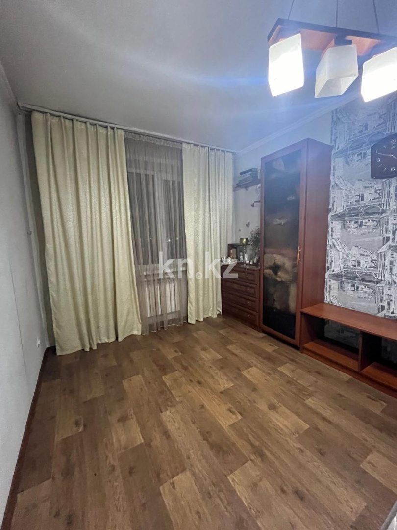 Продажа 3-комнатной квартиры, 64 м², Степной-1, дом  4/36 в Караганде - фото 11