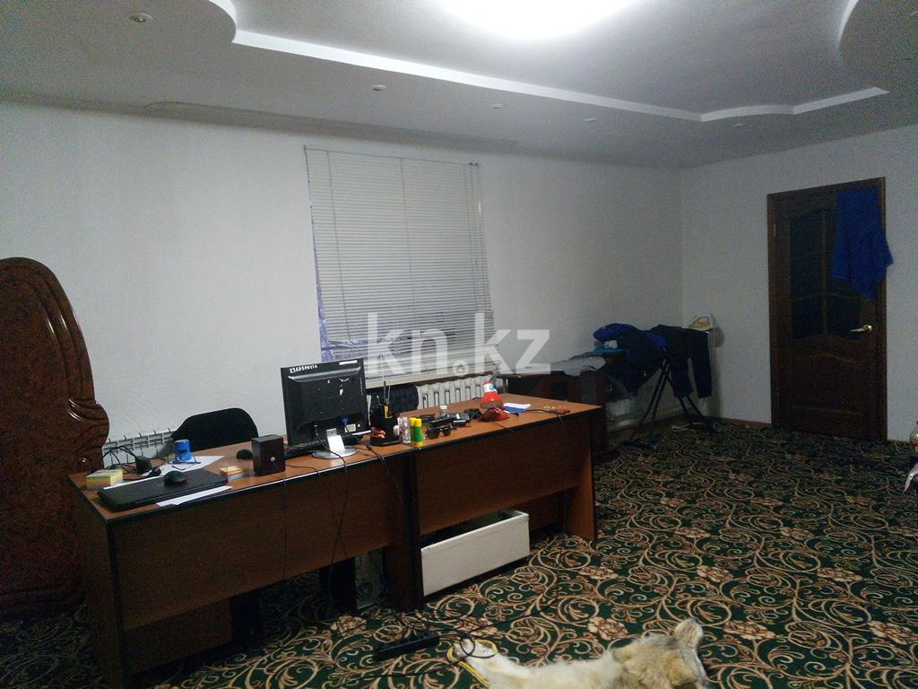 Аренда 9-комнатного дома, 340 м², ул. Родниковая в Астане - фото 5