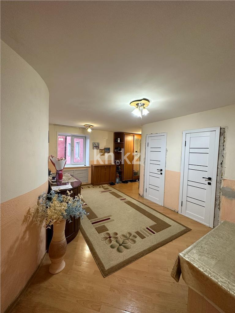 Продажа 4-комнатной квартиры, 102.8 м², ул. Ермекова в Караганде - фото 9