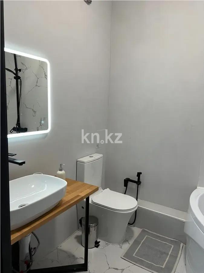 Продажа 2-комнатной квартиры, 68.6 м² в Алматы - фото 4