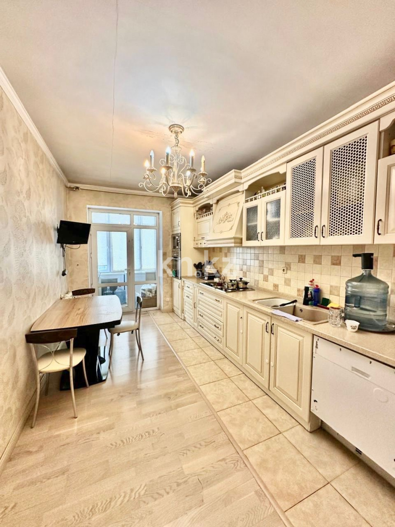 Продажа 4-комнатной квартиры, 139.5 м² в Алматы - фото 3