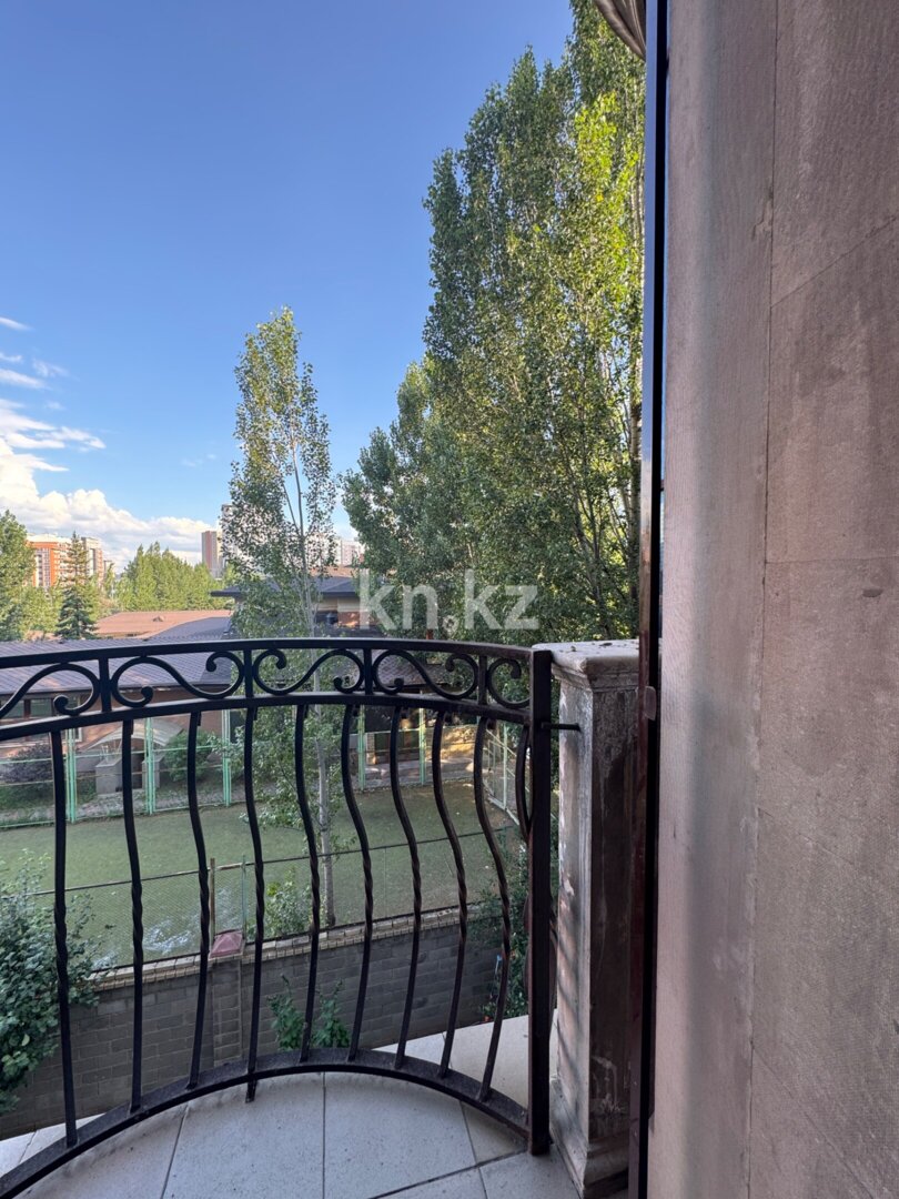 Продажа 4-комнатной квартиры, 171.7 м² в Астане - фото 10
