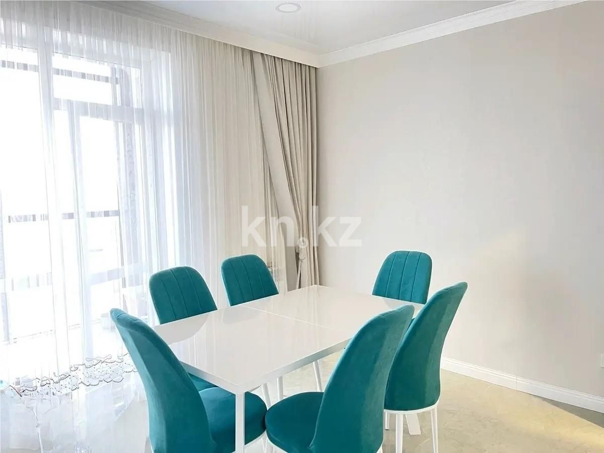 Продажа 5-комнатной квартиры, 120 м², мкр-н Голубые Пруды в Караганде - фото 12