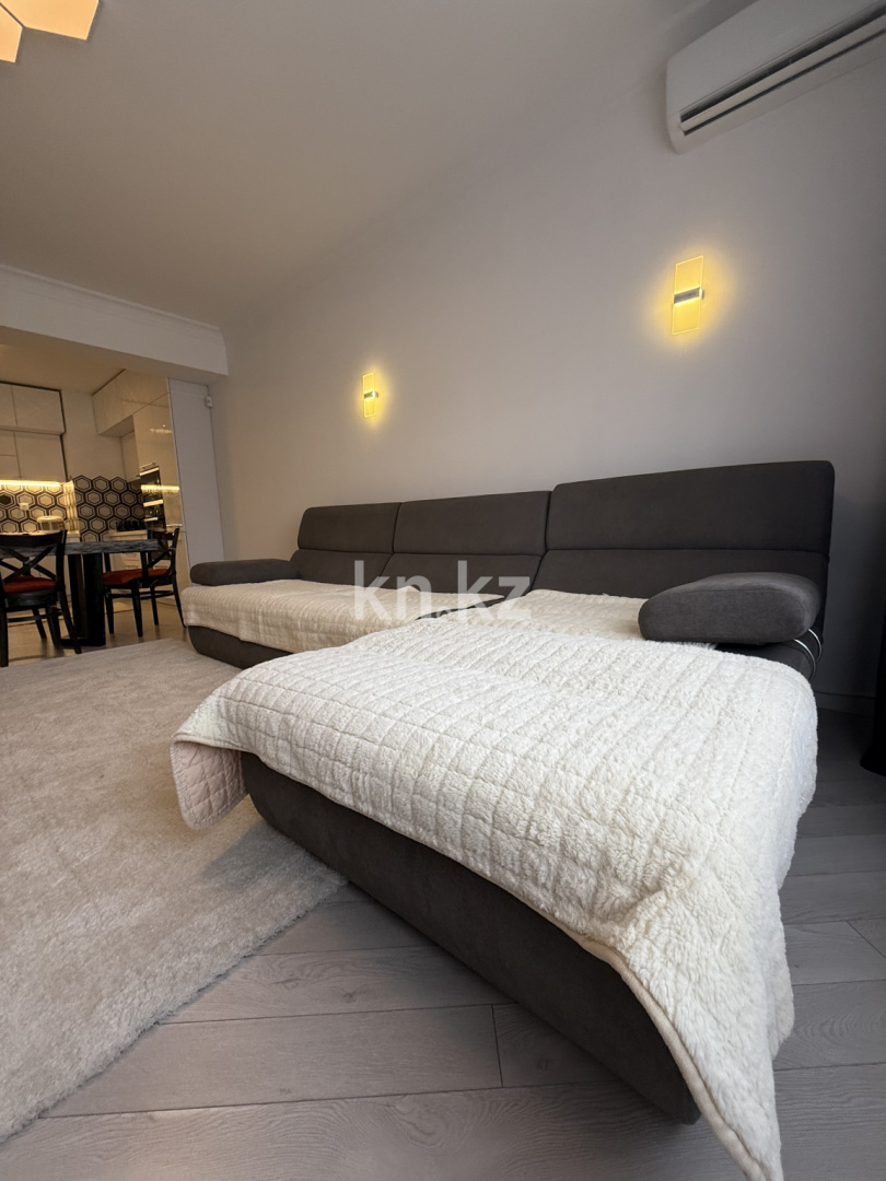 Продажа 2-комнатной квартиры, 65 м² в Алматы - фото 12