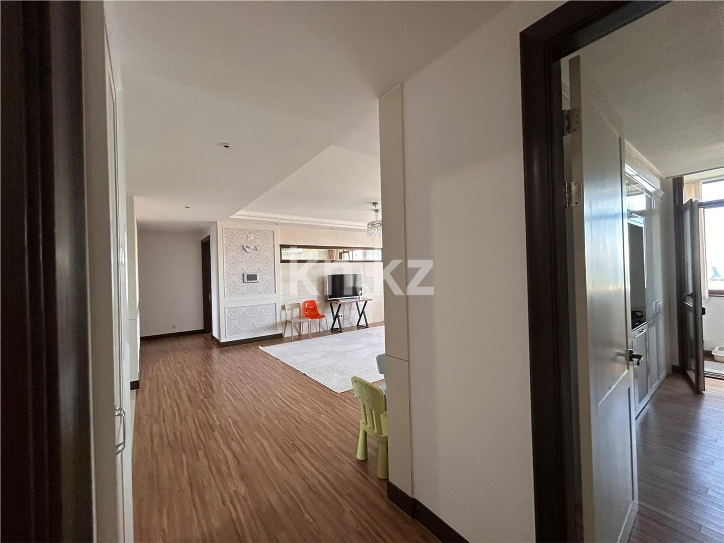 Продажа 4-комнатной квартиры, 178 м² в Астане - фото 4