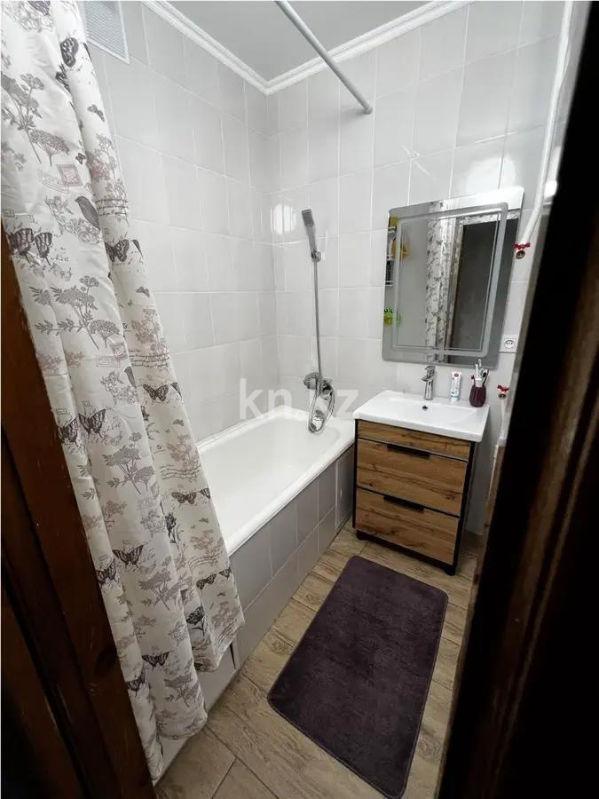 Продажа 3-комнатной квартиры, 64.7 м² в Алматы - фото 3