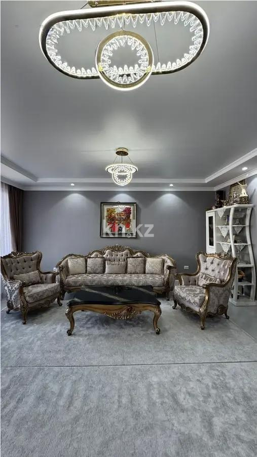 Продажа 4-комнатной квартиры, 125 м², ул. Сатпаева, дом  90/58 в Алматы