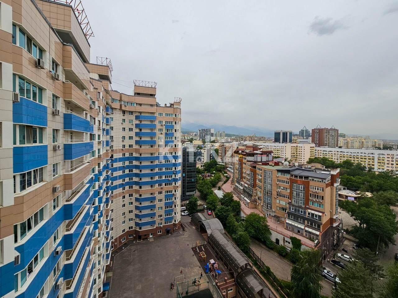 Продажа 2-комнатной квартиры, 85.1 м² в Алматы - фото 9