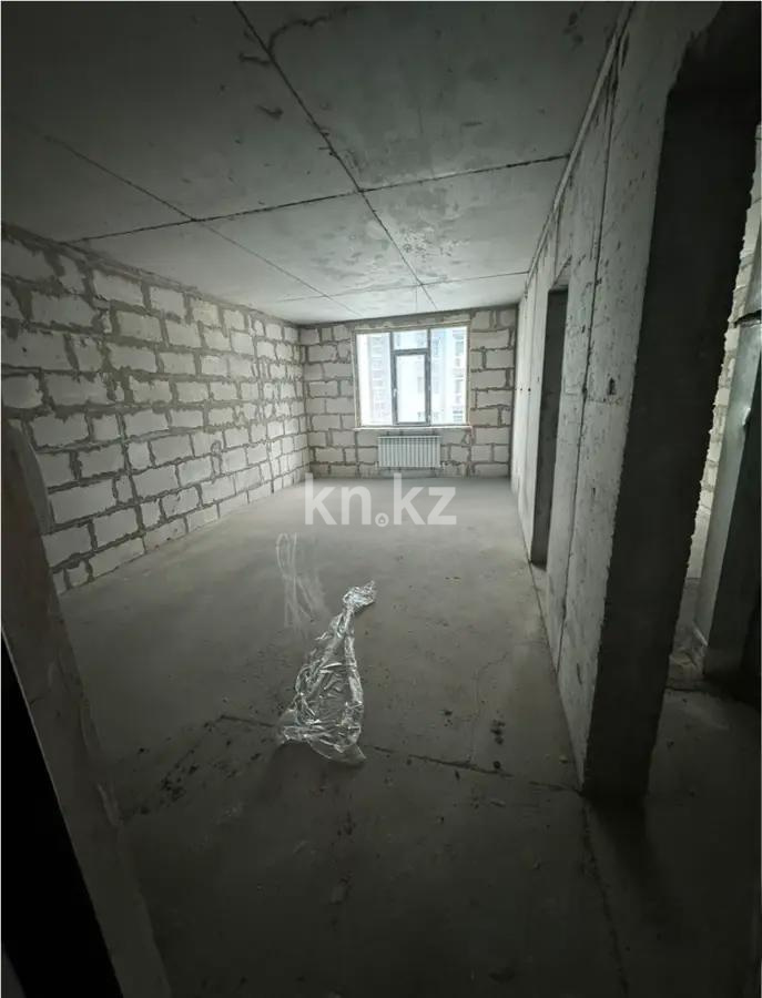 Продажа 1-комнатной квартиры, 38 м², ул. Жолымбет, дом  42/5 в Алматы