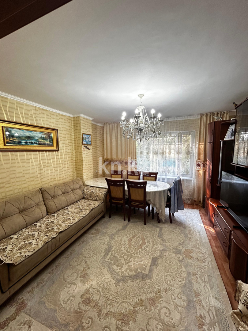 Продажа 2-комнатной квартиры, 68 м², пр. Шахтеров, дом  31а в Караганде