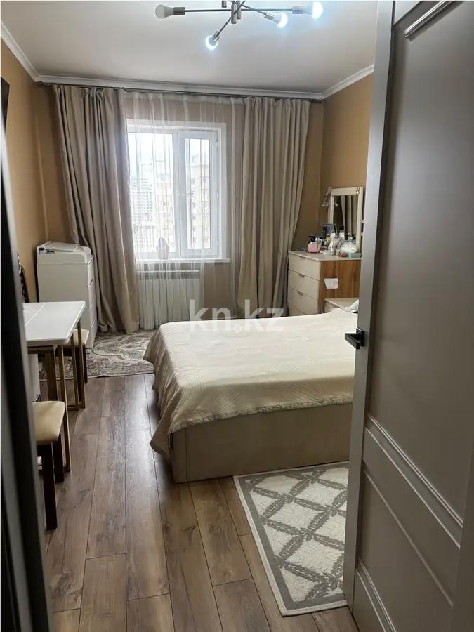 Продажа 3-комнатной квартиры, 88 м², пр. Шахтеров, дом  60 в Караганде - фото 2