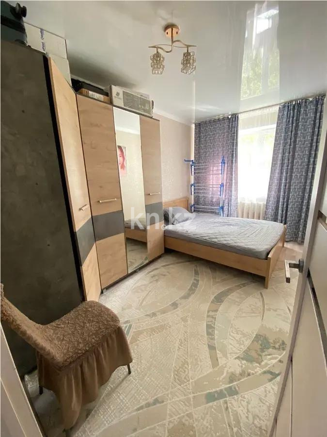 Продажа 2-комнатной квартиры, 46 м², 15-й мкр., дом  28 в Караганде - фото 2