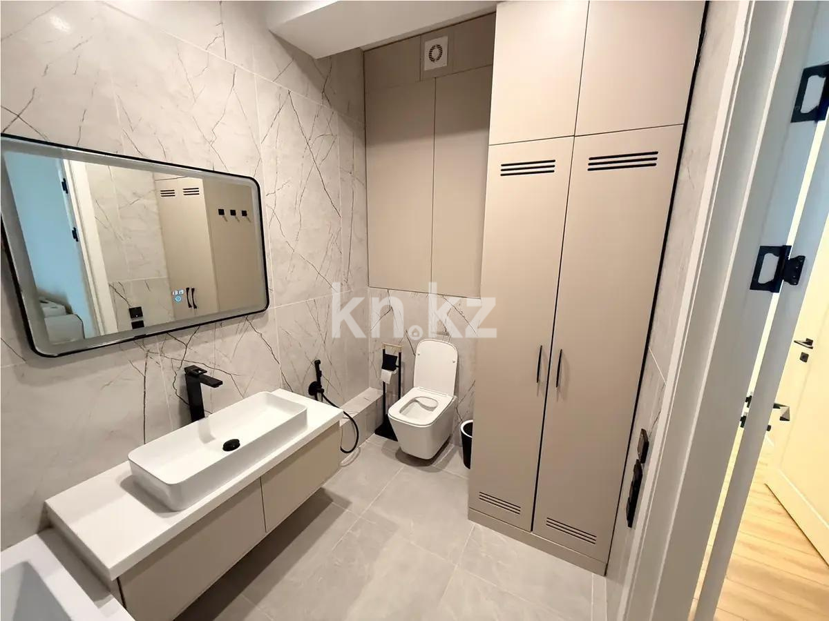 Продажа 4-комнатной квартиры, 108.4 м², пр. Абая, дом  164/8 в Алматы - фото 6