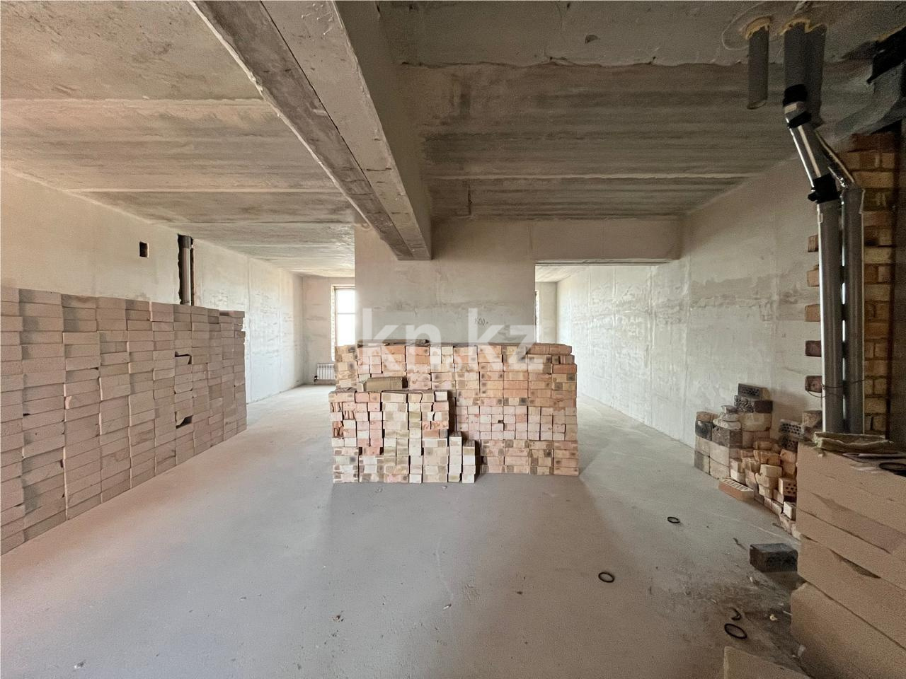 Продажа 3-комнатной квартиры, 108 м² в Караганде - фото 11
