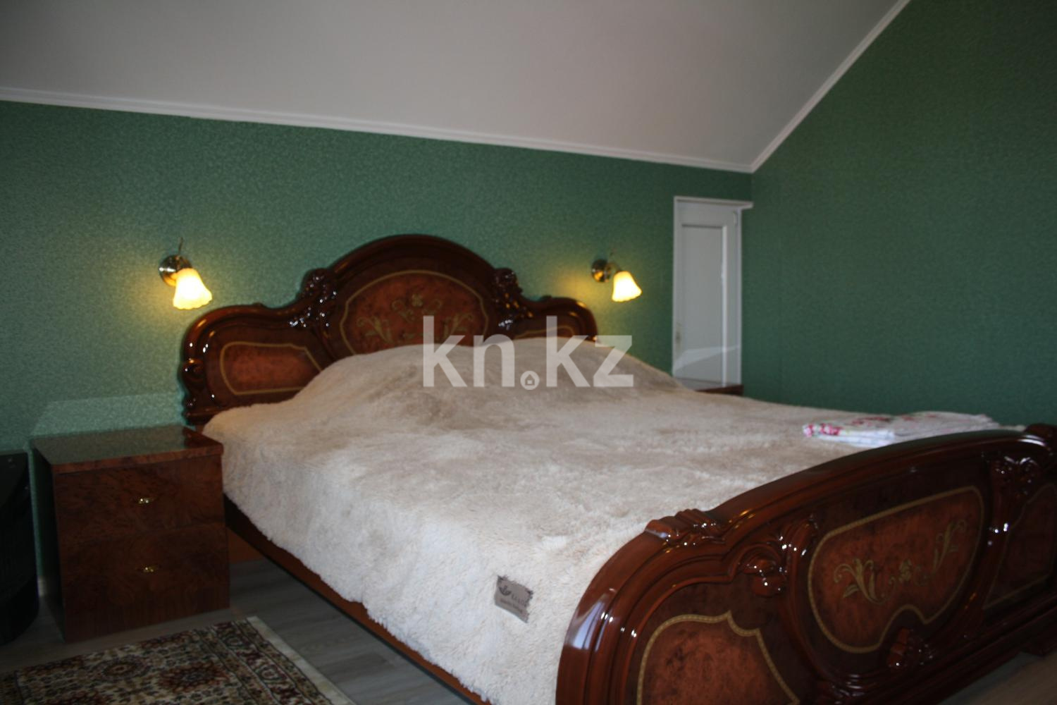 Аренда 3-комнатной квартиры посуточно, 75 м², ул. Победы, дом  105 в Уральске - фото 6