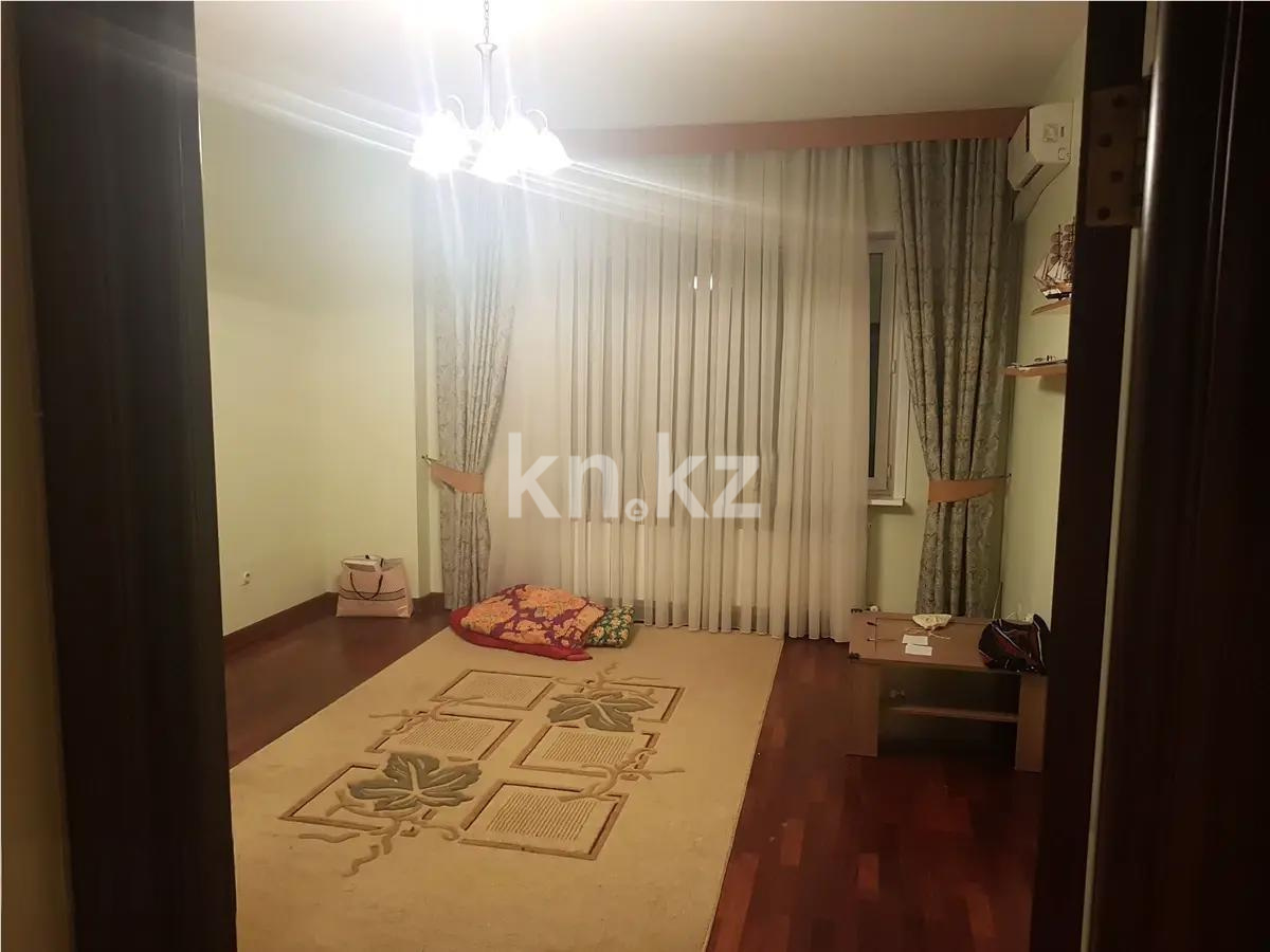 Продажа 4-комнатной квартиры, 187 м² в Астане - фото 2
