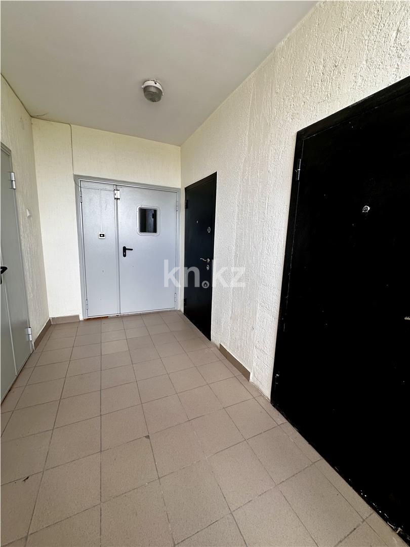 Продажа 3-комнатной квартиры, 109 м², пр. Республики, дом  42 в Караганде - фото 24