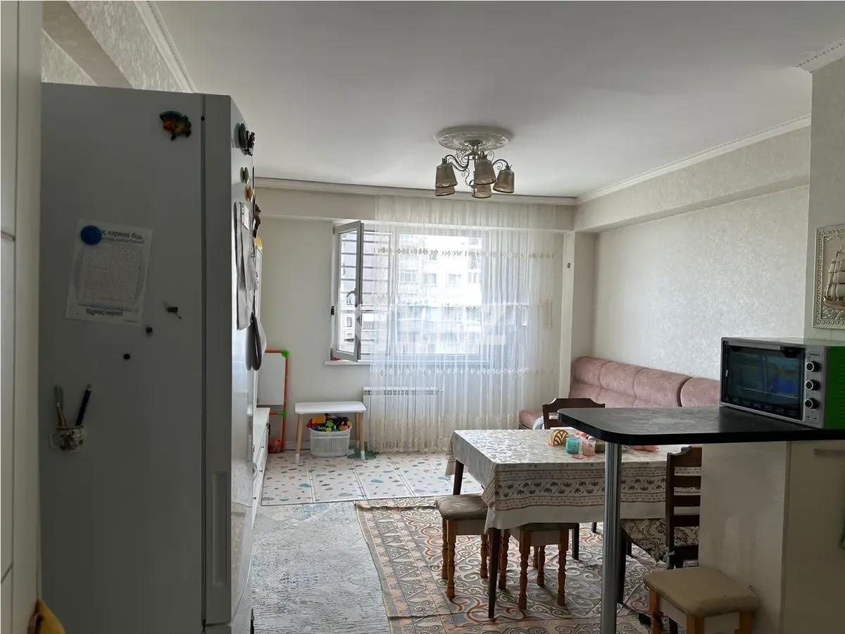 Продажа 3-комнатной квартиры, 96 м², ул. Толе би, дом  273/8 в Алматы