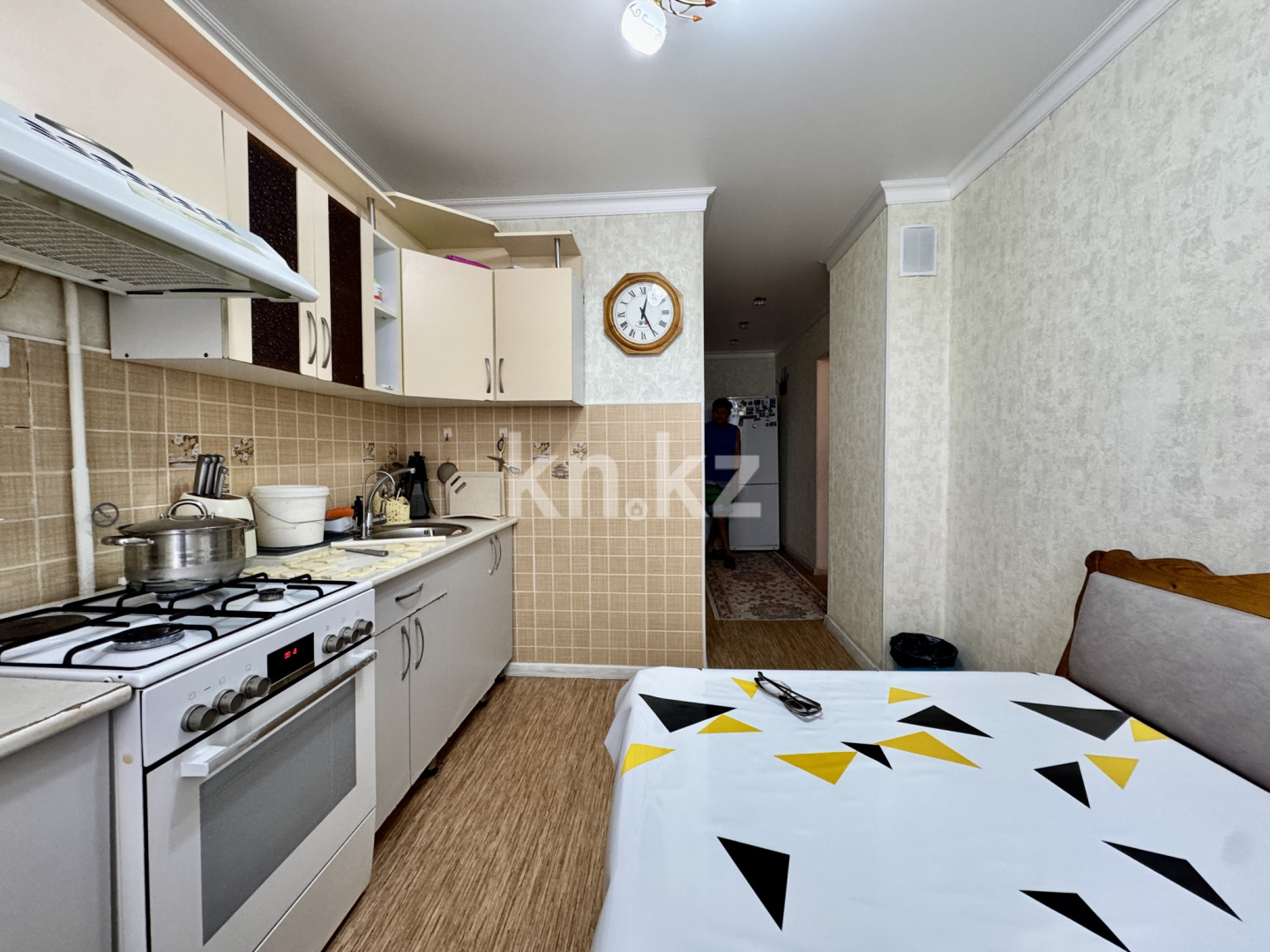 Продажа 4-комнатной квартиры, 77 м², ул. Гапеева, дом  12 в Караганде - фото 11