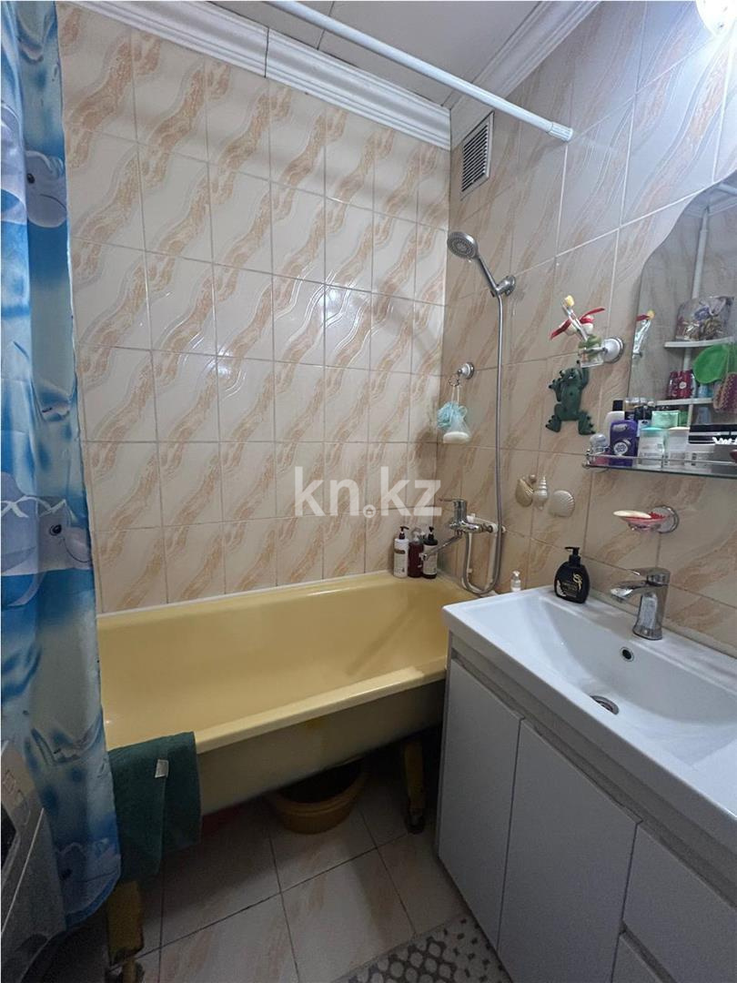 Продажа 3-комнатной квартиры, 66 м² в Караганде - фото 8