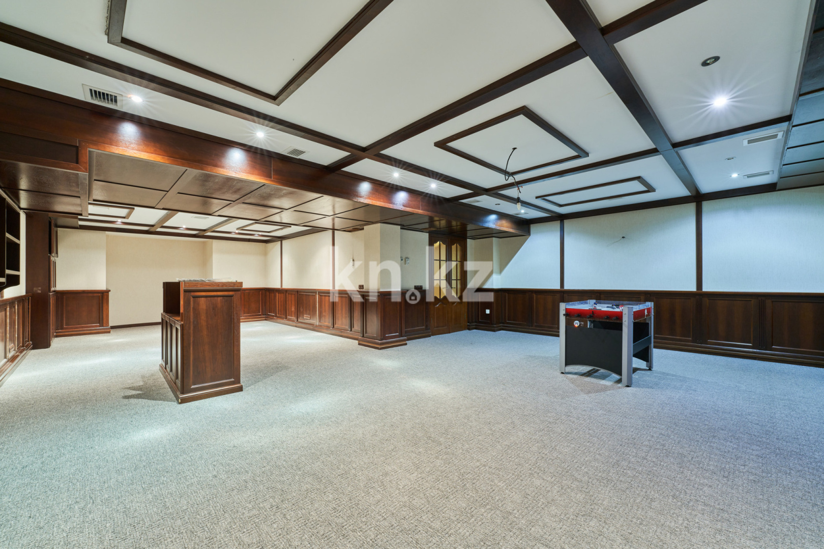 Продажа 10-комнатного дома, 805 м², ул. Ладушкина, дом  120/27 в Алматы - фото 32