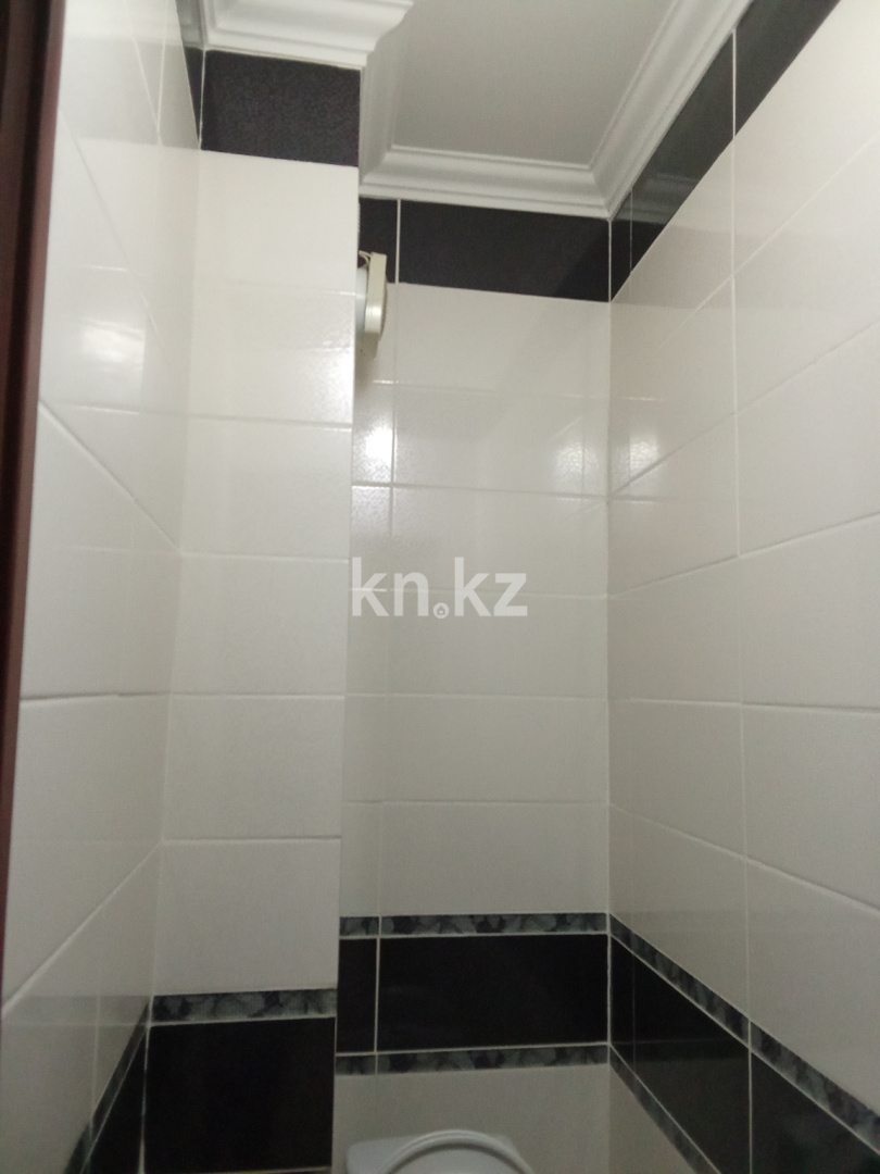 Продажа 3-комнатной квартиры, 63 м², мкр-н Степной-3, дом  7 в Караганде - фото 22