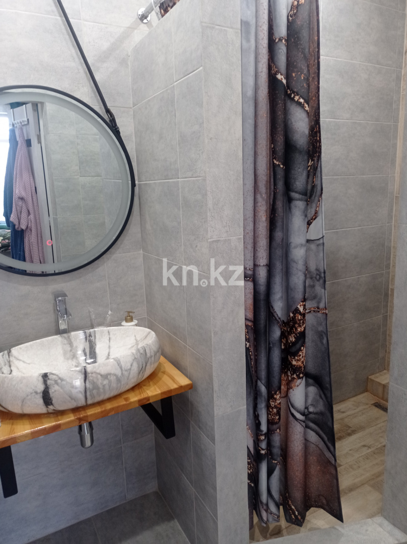 Аренда 1-комнатной квартиры посуточно, 30 м² в Уральске - фото 5