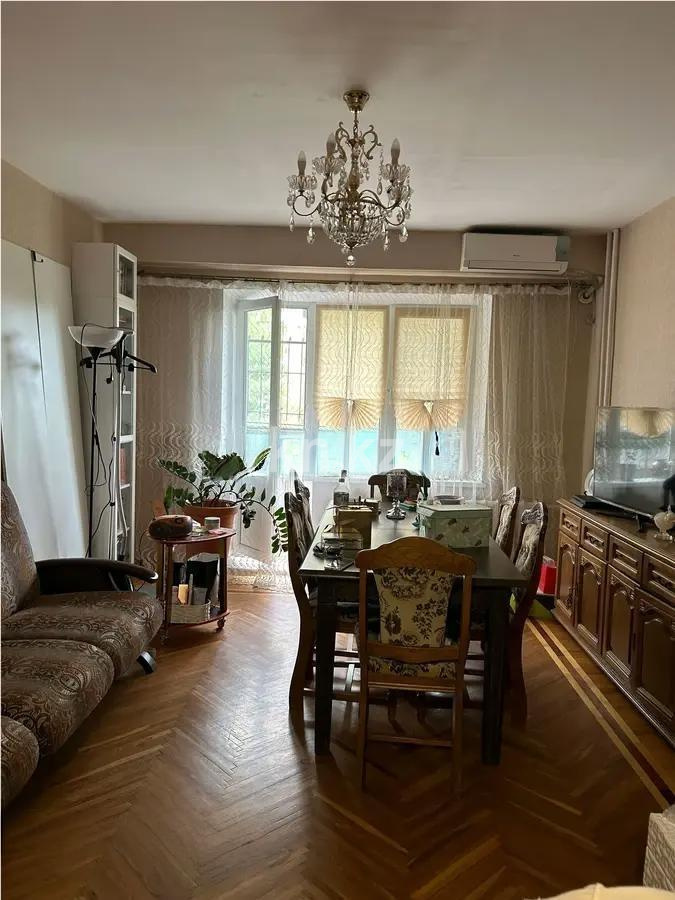 Продажа 3-комнатной квартиры, 65 м², ул. Жандосова, дом  182А в Алматы