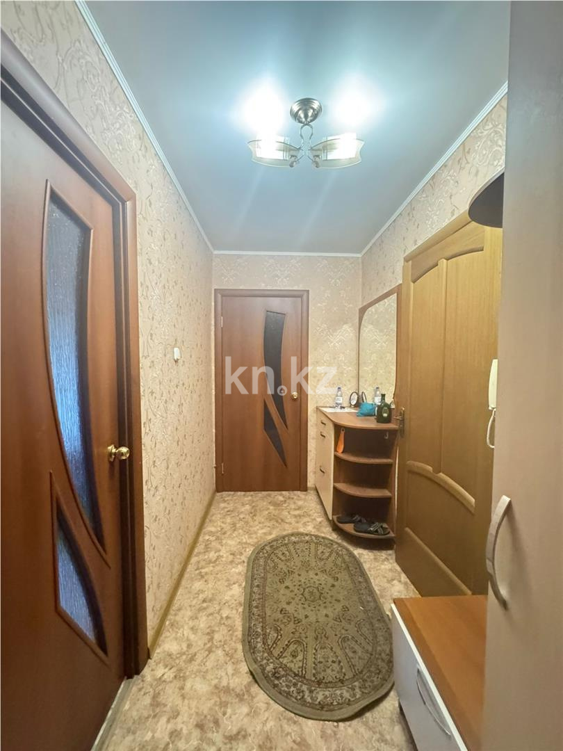 Продажа 2-комнатной квартиры, 51 м², мкр-н 8-й, дом  142 в Темиртау - фото 9