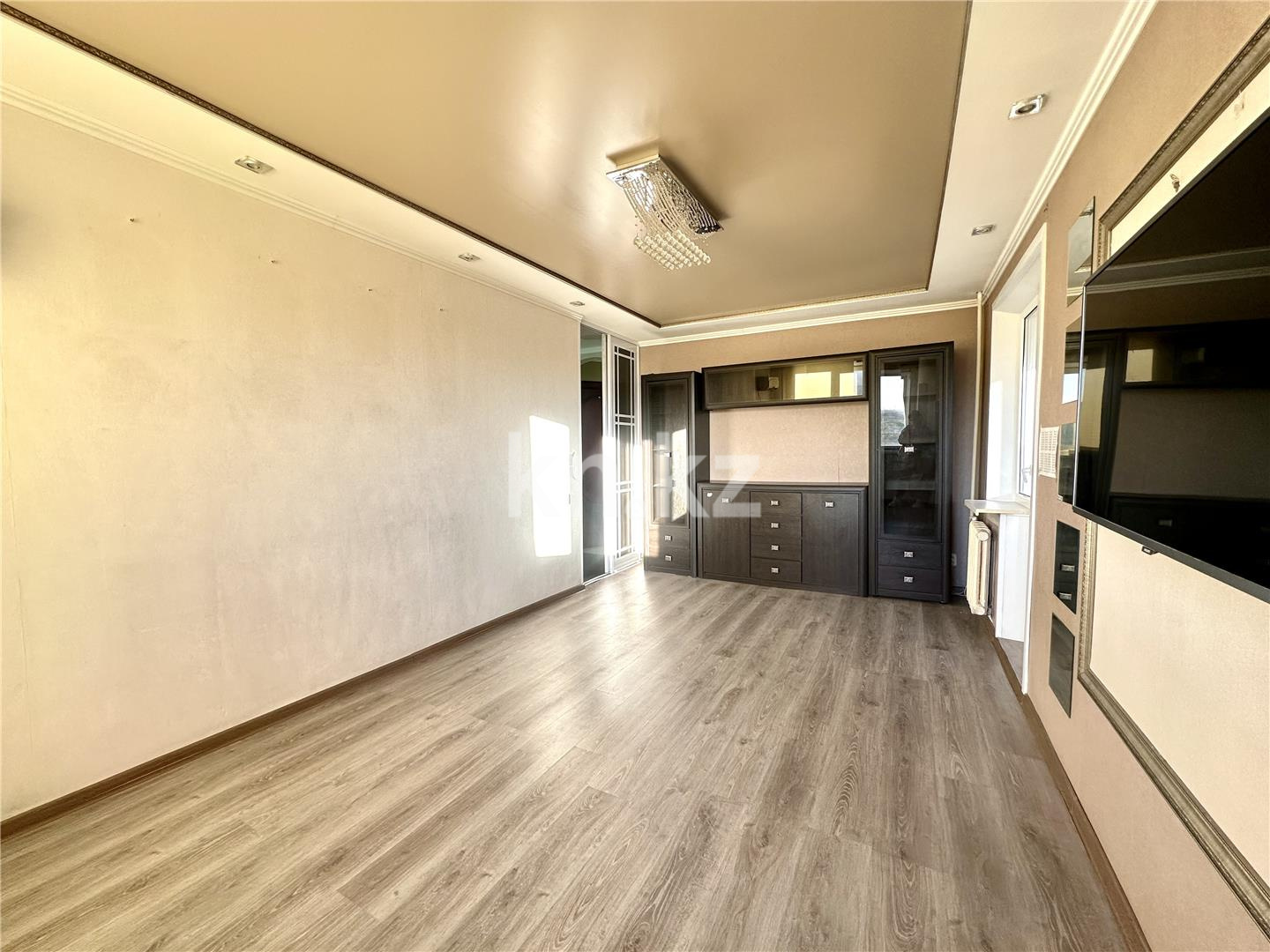 Продажа 3-комнатной квартиры, 61 м², ул. Ержанова в Караганде - фото 2