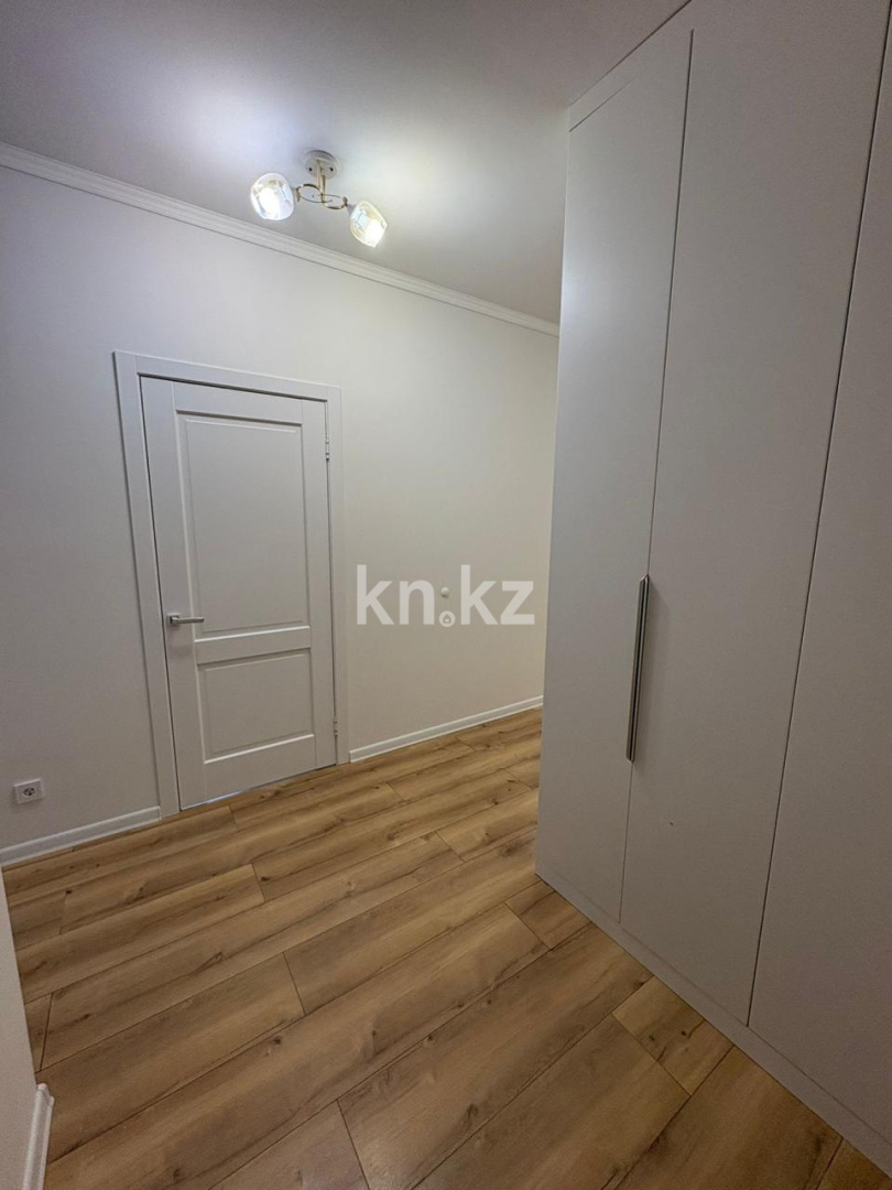 Продажа 4-комнатной квартиры, 90 м² в Астане - фото 20