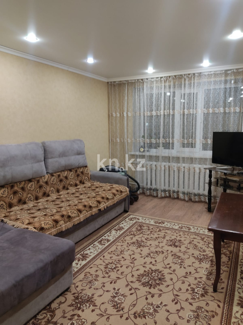 Продажа 2-комнатной квартиры, 44.6 м², мкр-н 21, дом  16 в Караганде