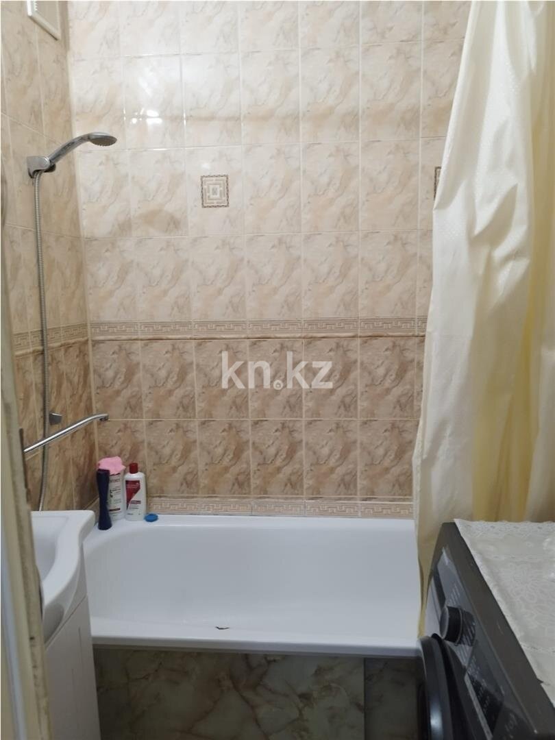Продажа 4-комнатной квартиры, 78 м² в Караганде - фото 9