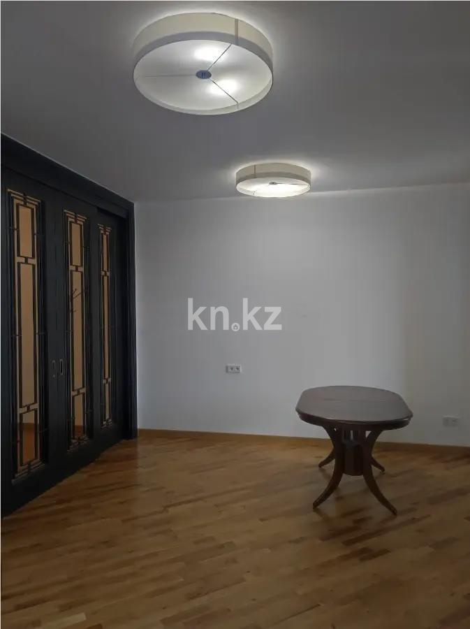 Продажа 2-комнатной квартиры, 60 м² в Алматы