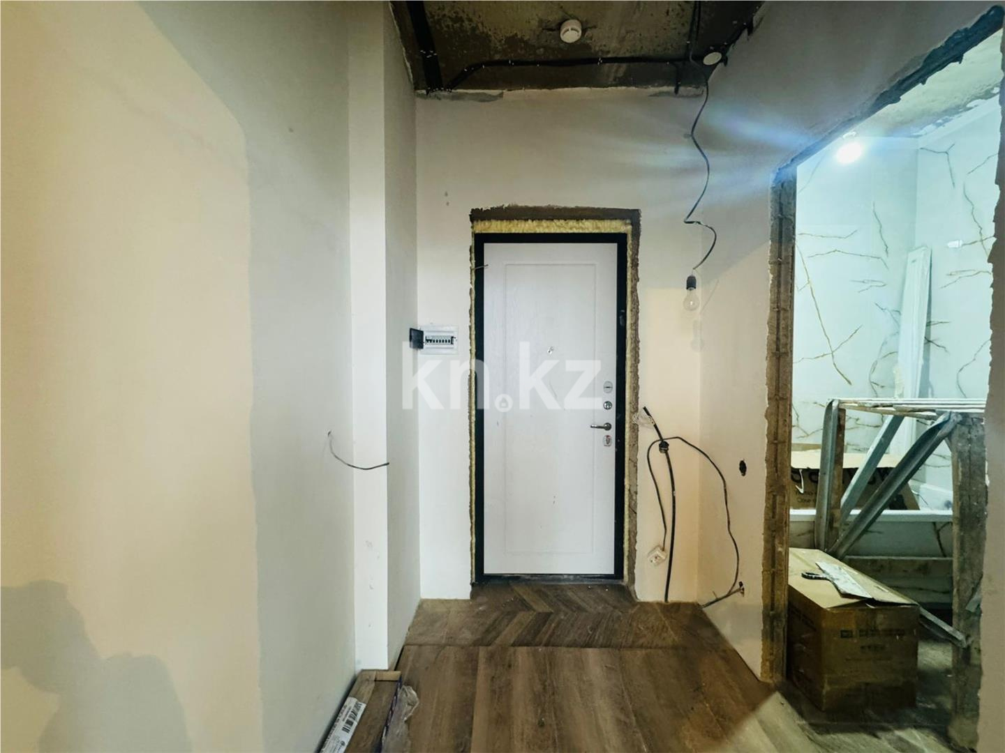 Продажа 2-комнатной квартиры, 52 м², пр. Кошкарбаева в Астане - фото 8