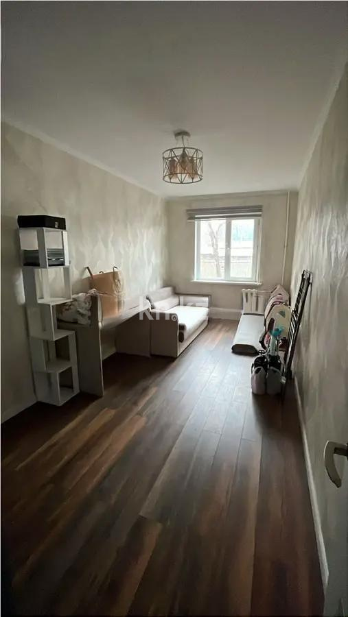 Продажа 3-комнатной квартиры, 58 м², 3 мкр., дом  23 в Алматы