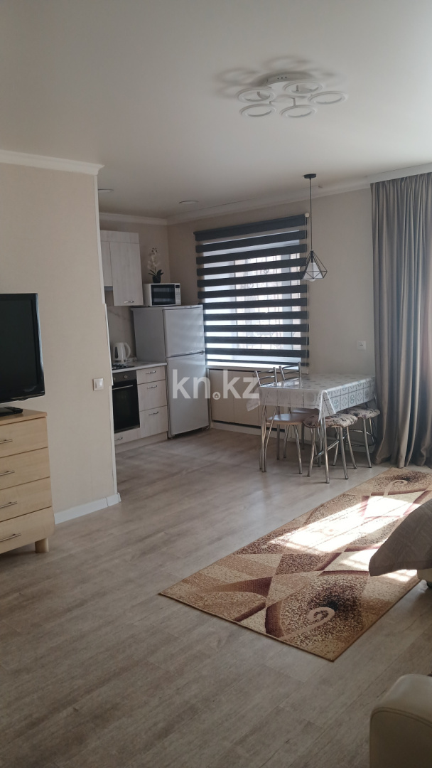 Аренда 1-комнатной квартиры посуточно, 38 м² в Караганде - фото 10