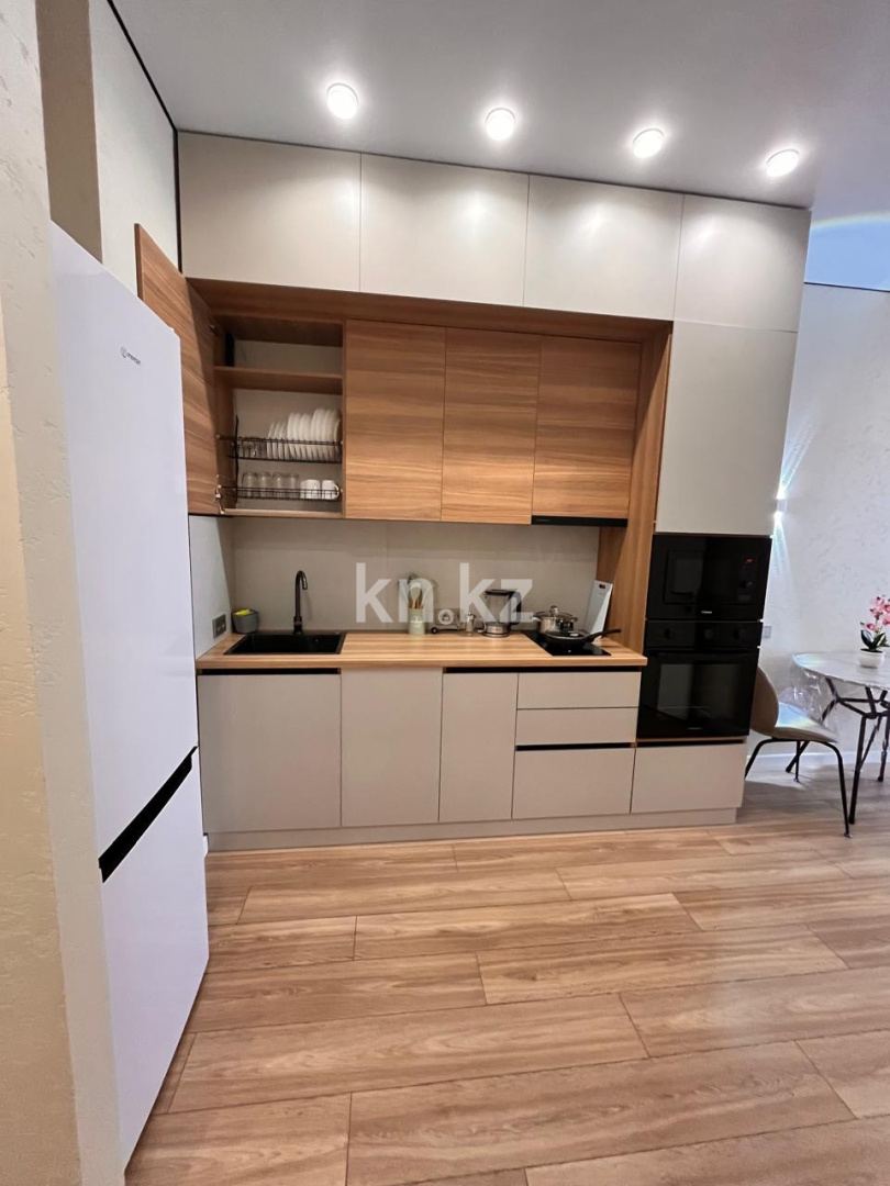 Аренда 1-комнатной квартиры посуточно, 37 м² в Алматы - фото 4