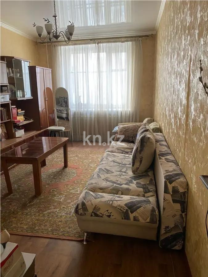Продажа 1-комнатной квартиры, 52 м², пр. Бухар-жырау, дом  36 в Караганде