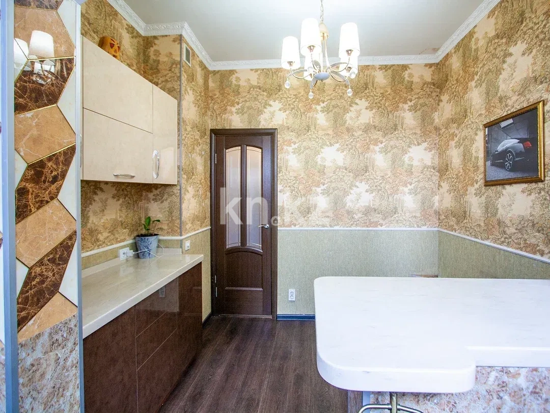 Продажа 3-комнатной квартиры, 70.5 м² в Алматы - фото 3