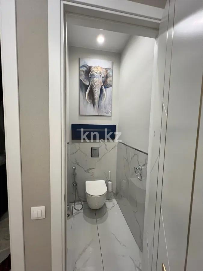 Продажа 2-комнатной квартиры, 70 м², ул. Токпанова, дом  20 в Астане - фото 6