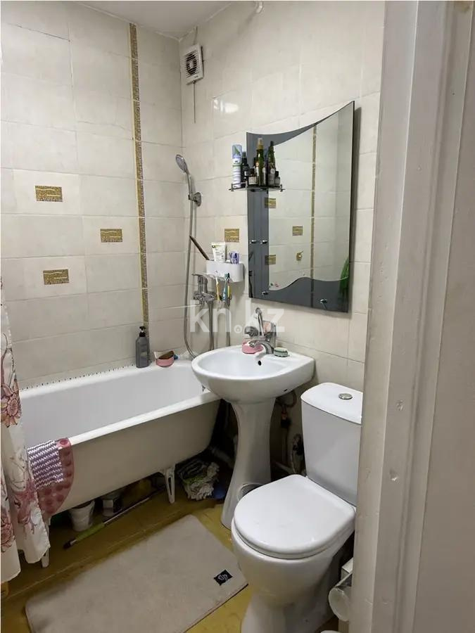 Продажа 2-комнатной квартиры, 39.9 м² в Алматы - фото 3