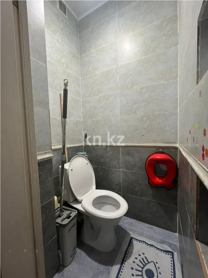 Продажа 3-комнатной квартиры, 68.4 м², мкр-н Жетысу-2, дом  23 в Алматы - фото 5