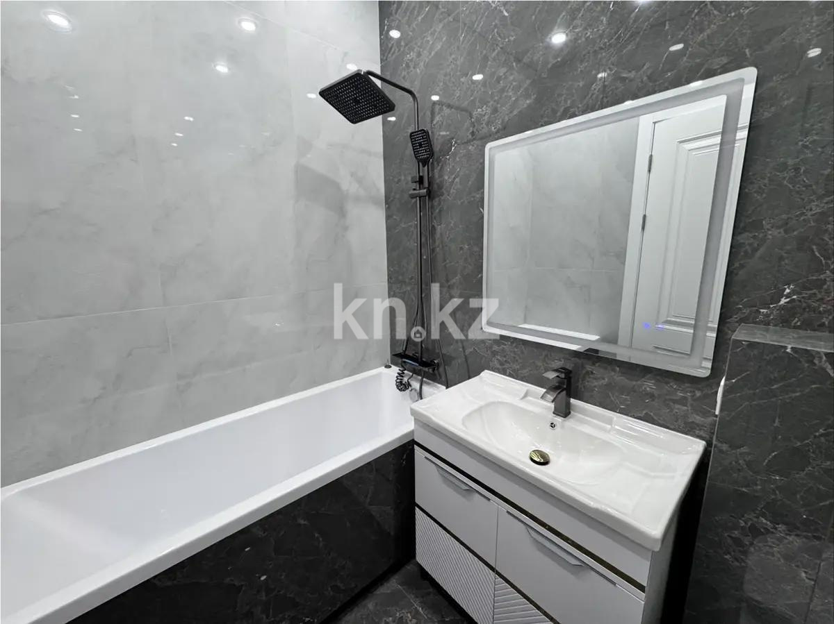 Продажа 3-комнатной квартиры, 93 м², пр. Абая, дом  160 в Алматы - фото 5