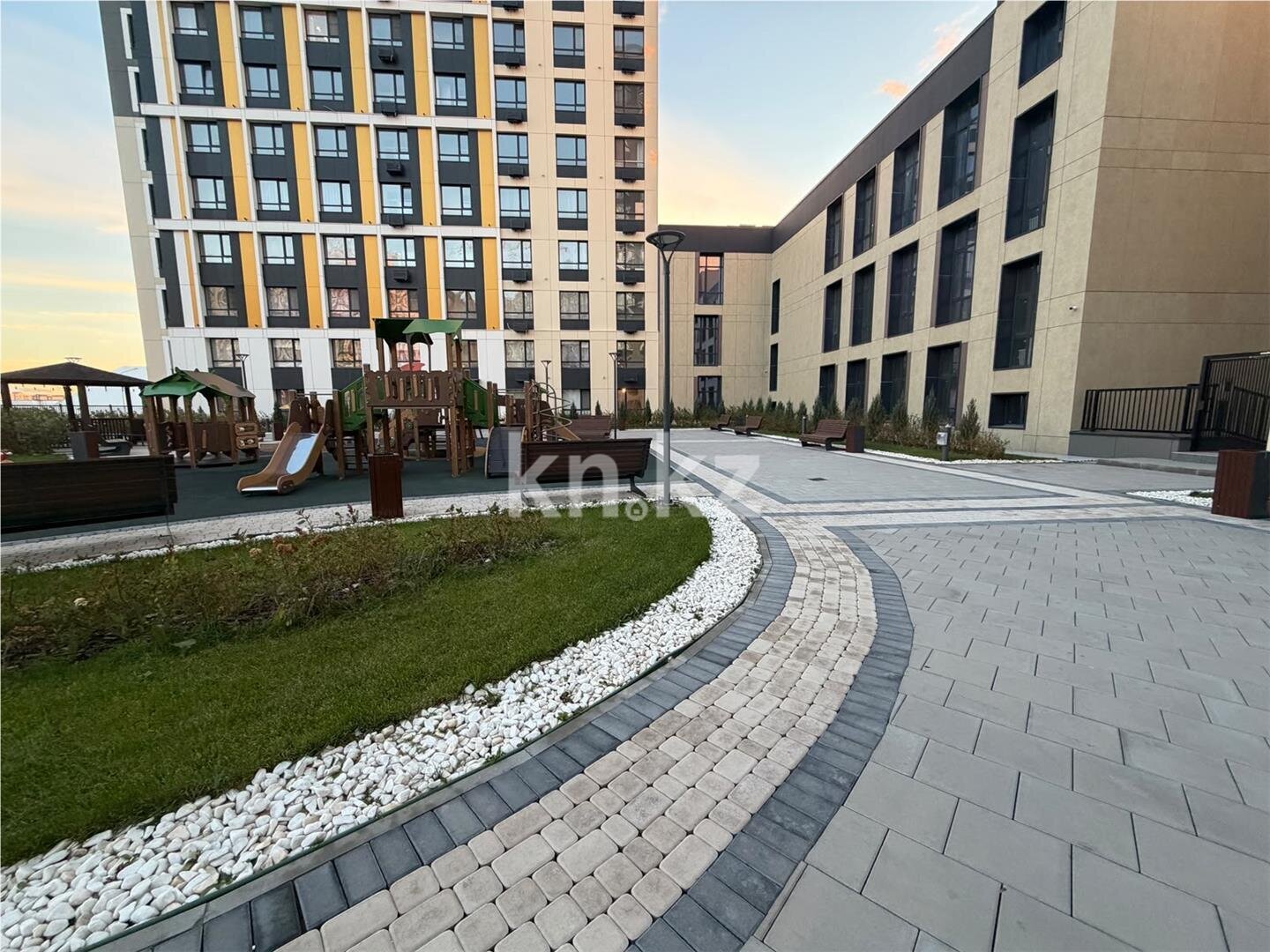 Продажа 2-комнатной квартиры, 67 м² в Караганде - фото 34